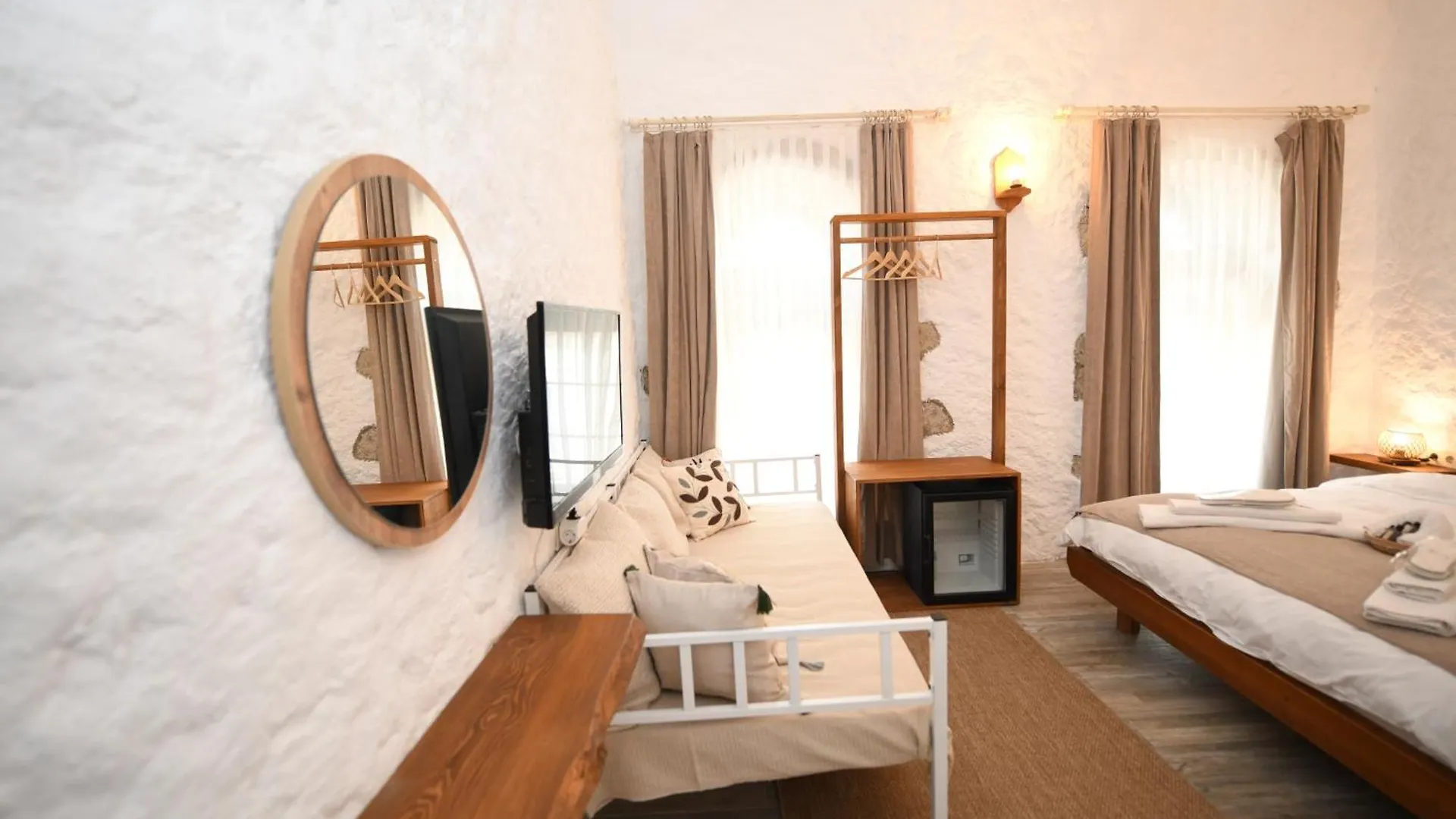 Mahzen Alacati (Adults Only)