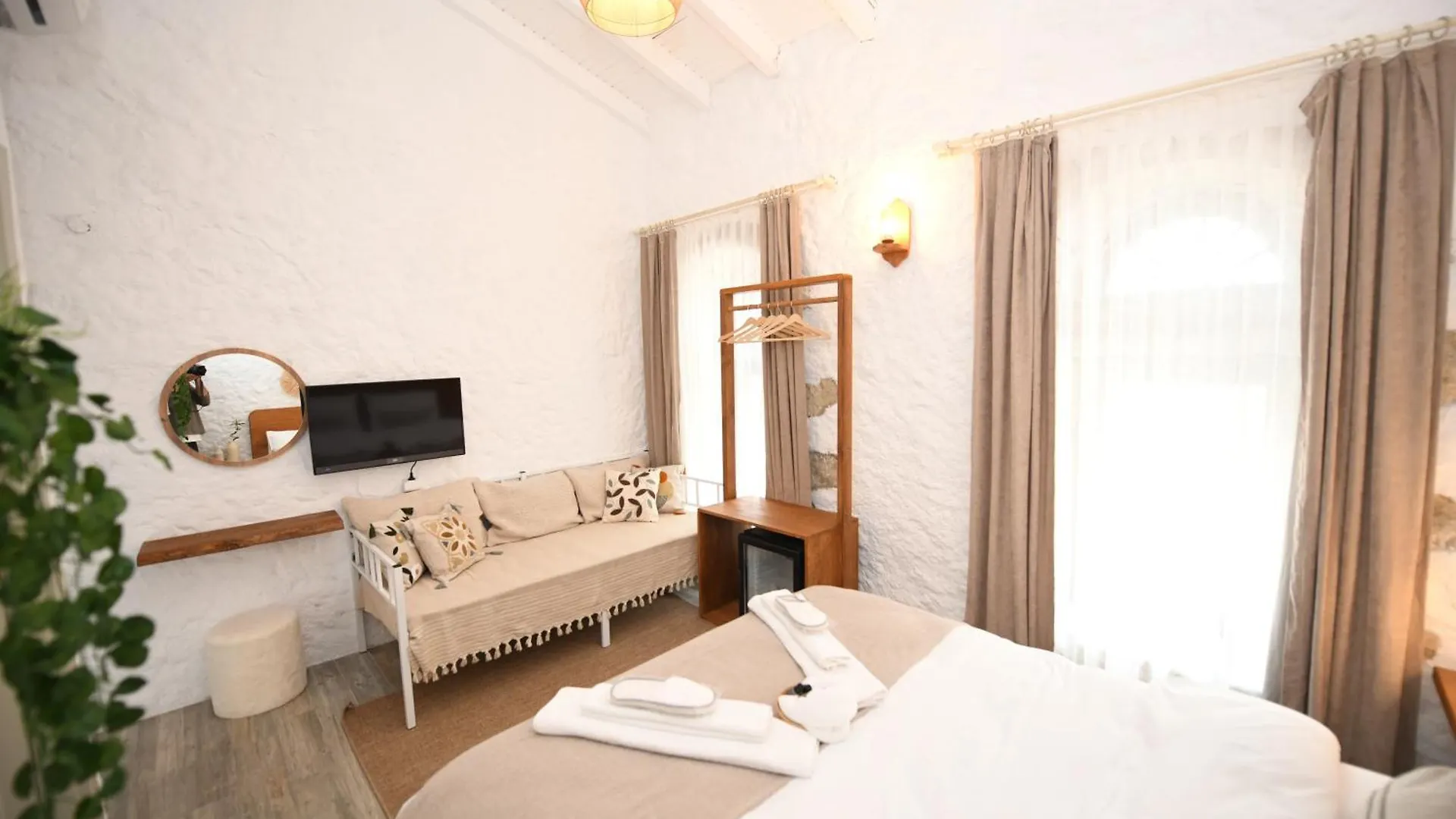 Mahzen Alacati (Adults Only)