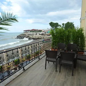 Vurna Butik 3*, Trabzon Türkei