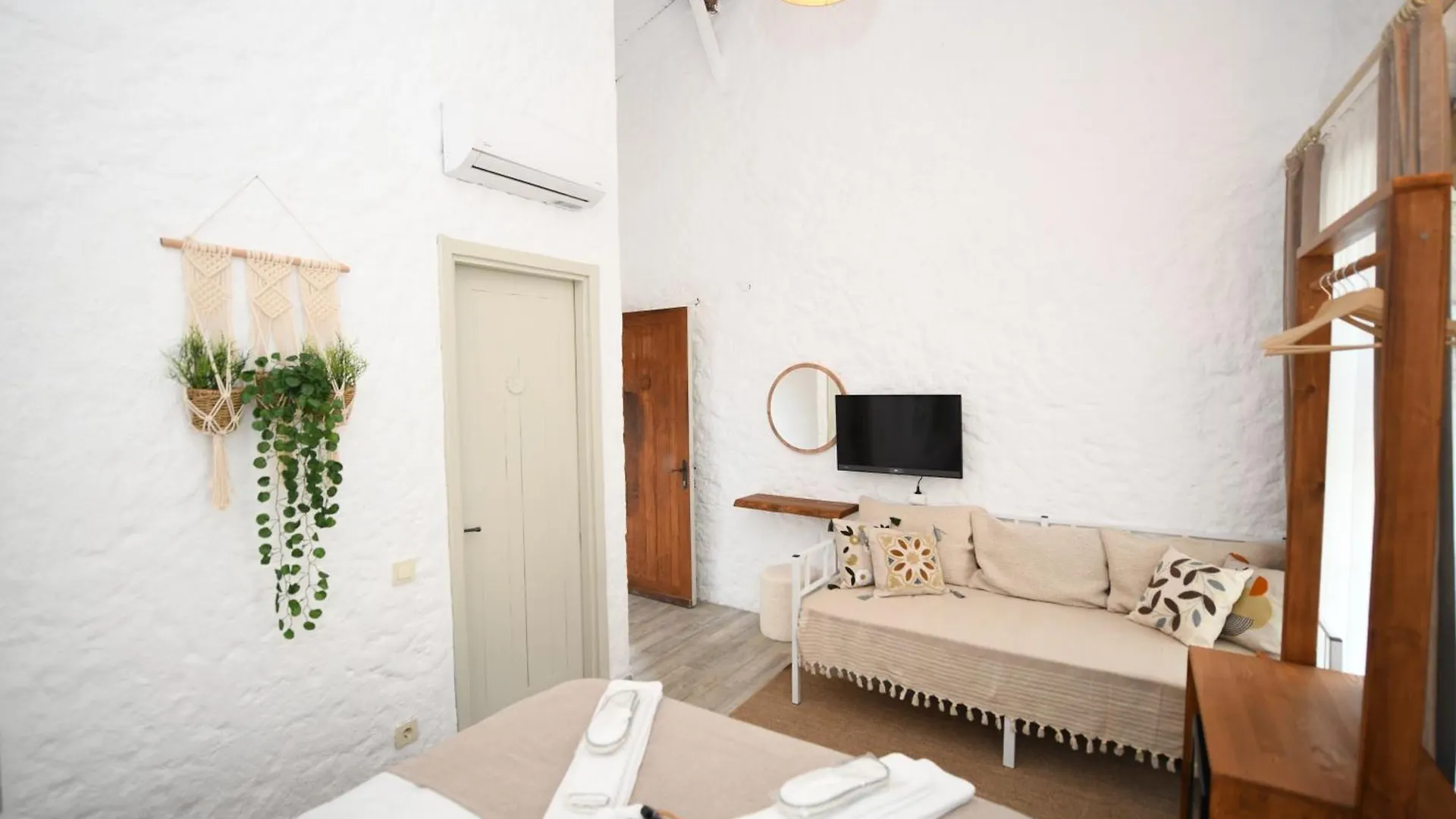 Hotel Mahzen Alacati (Adults Only)